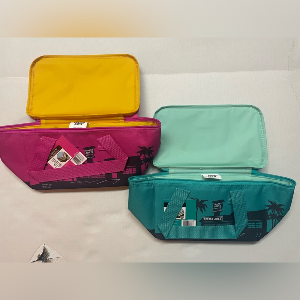Pink and Teal Trader Joe’s mini lunch bags